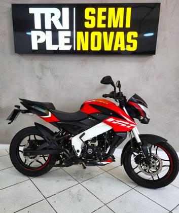 BAJAJ DOMINAR 160 BAJAJ DOMINAR 160